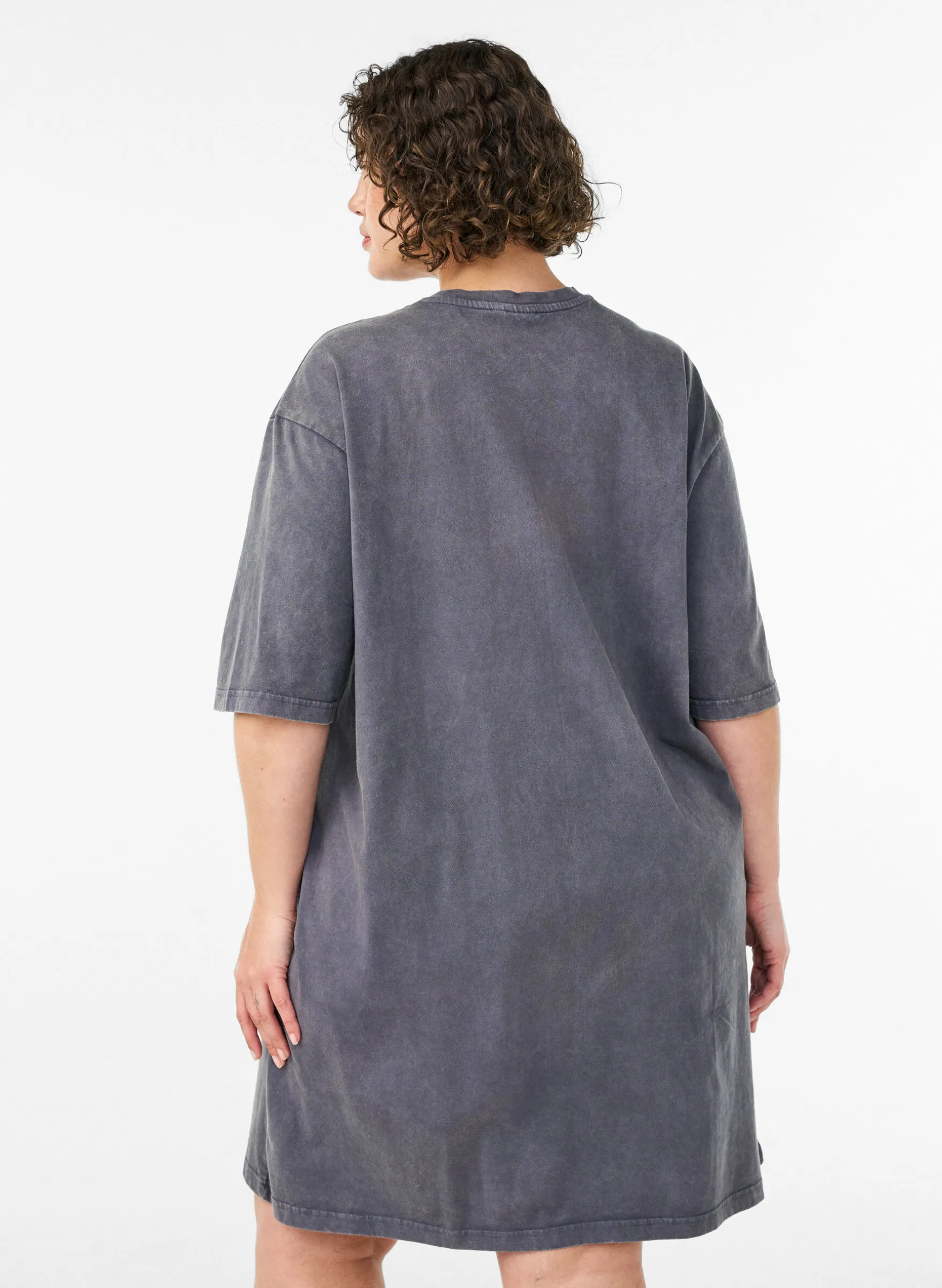 Lockeres T-Shirt-Kleid mit Washed-Optik