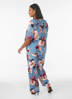 Lockere Viskosehose mit Print