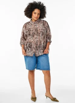 Locker sitzendes Shirt mit Tierprint und Brusttaschen