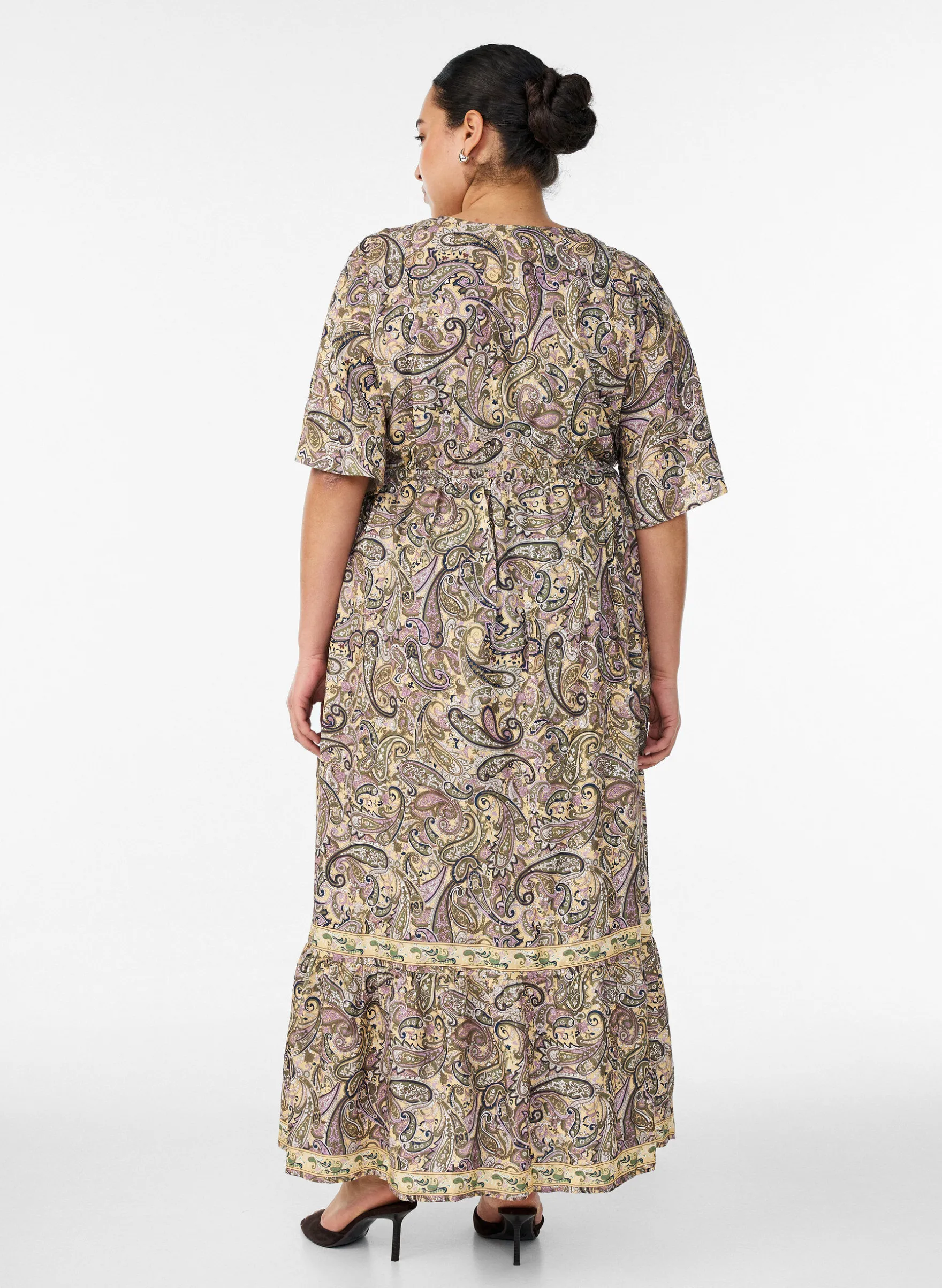 Maxikleid aus Viskose mit Paisleymuster