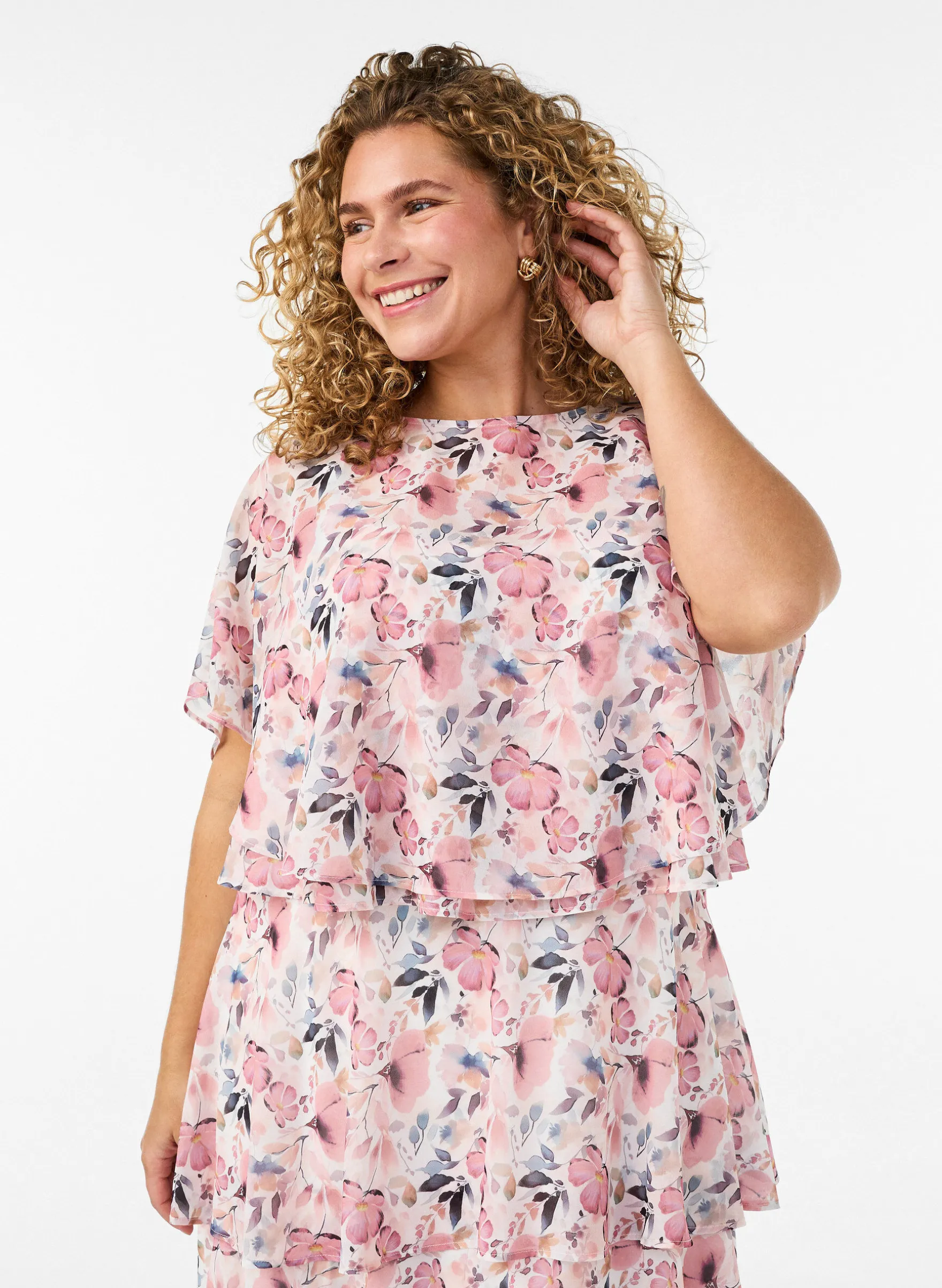 Maxikleid mit Rüschen-Volants und abnehmbarem Cape