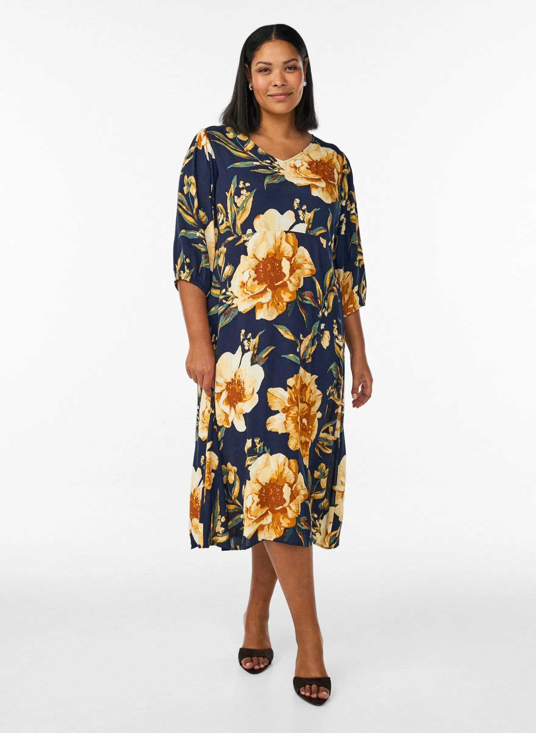 Midikleid mit geblümtem Print und 3/4-Ärmeln