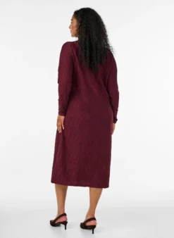 Midikleid mit gewellter Struktur und langen Ärmeln