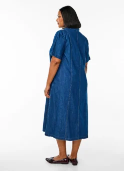 Midi-langes jeanshemdkleid