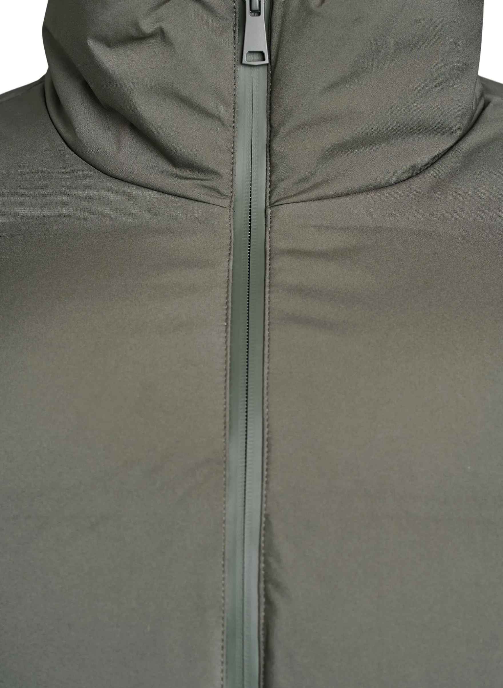 Mittellange Pufferjacke mit verstellbarer Taille