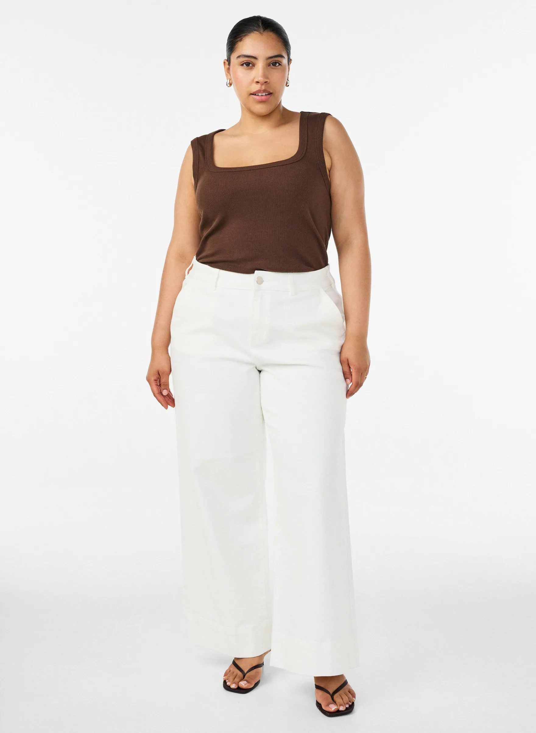Myra Jeans mit hoher Taille und weiter Passform