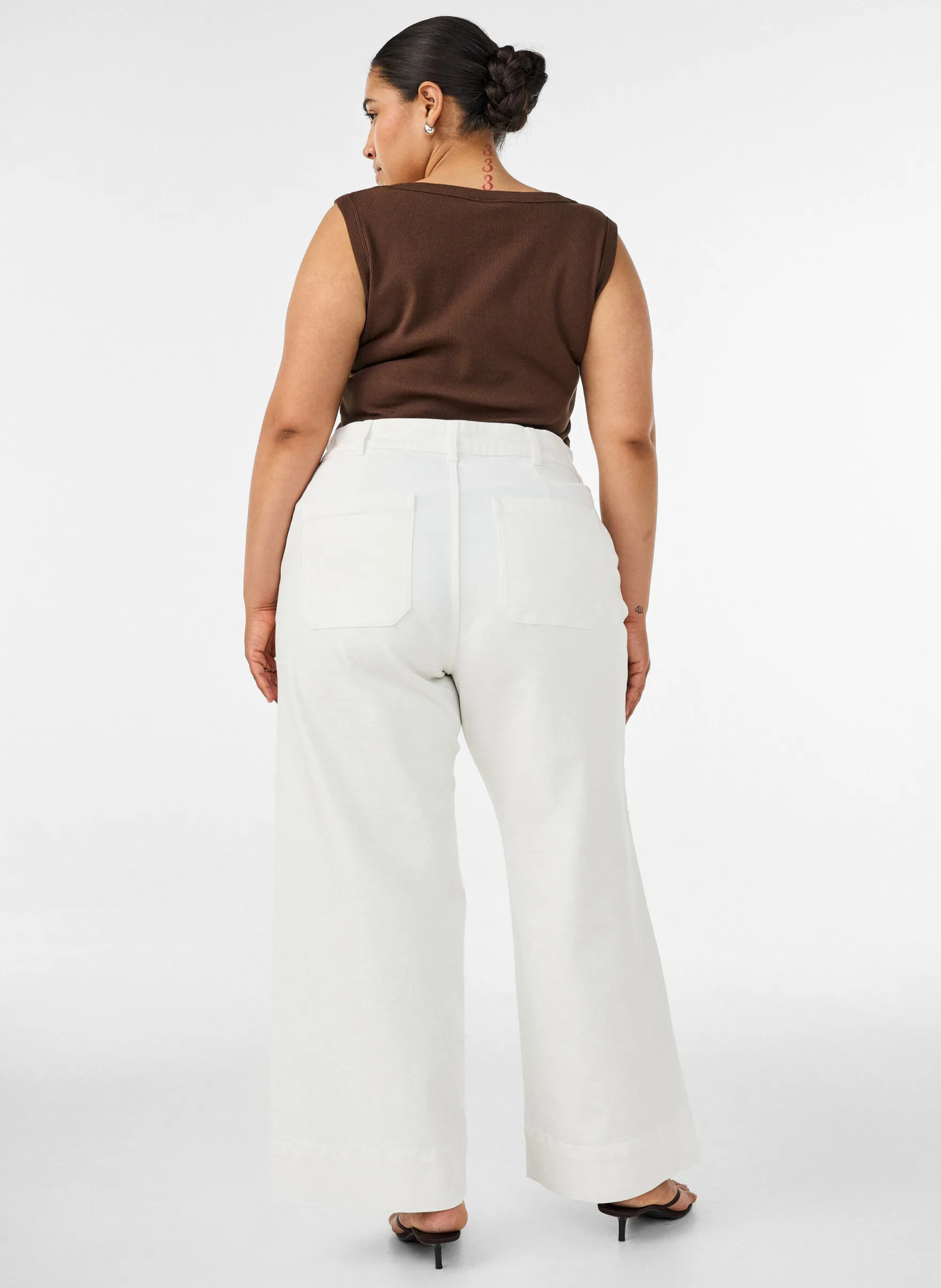 Myra Jeans mit hoher Taille und weiter Passform
