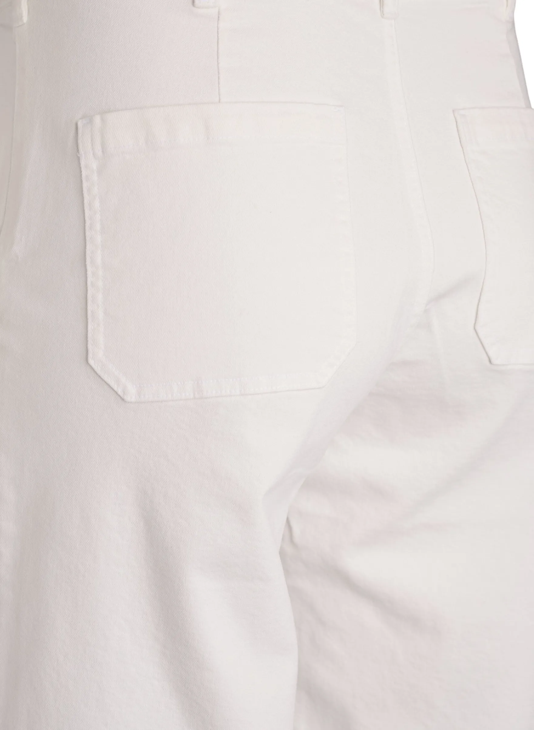 Myra Jeans mit hoher Taille und weiter Passform