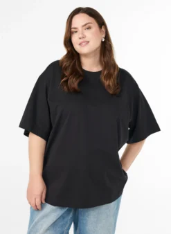 Oversize-T-Shirt mit halben Ärmeln