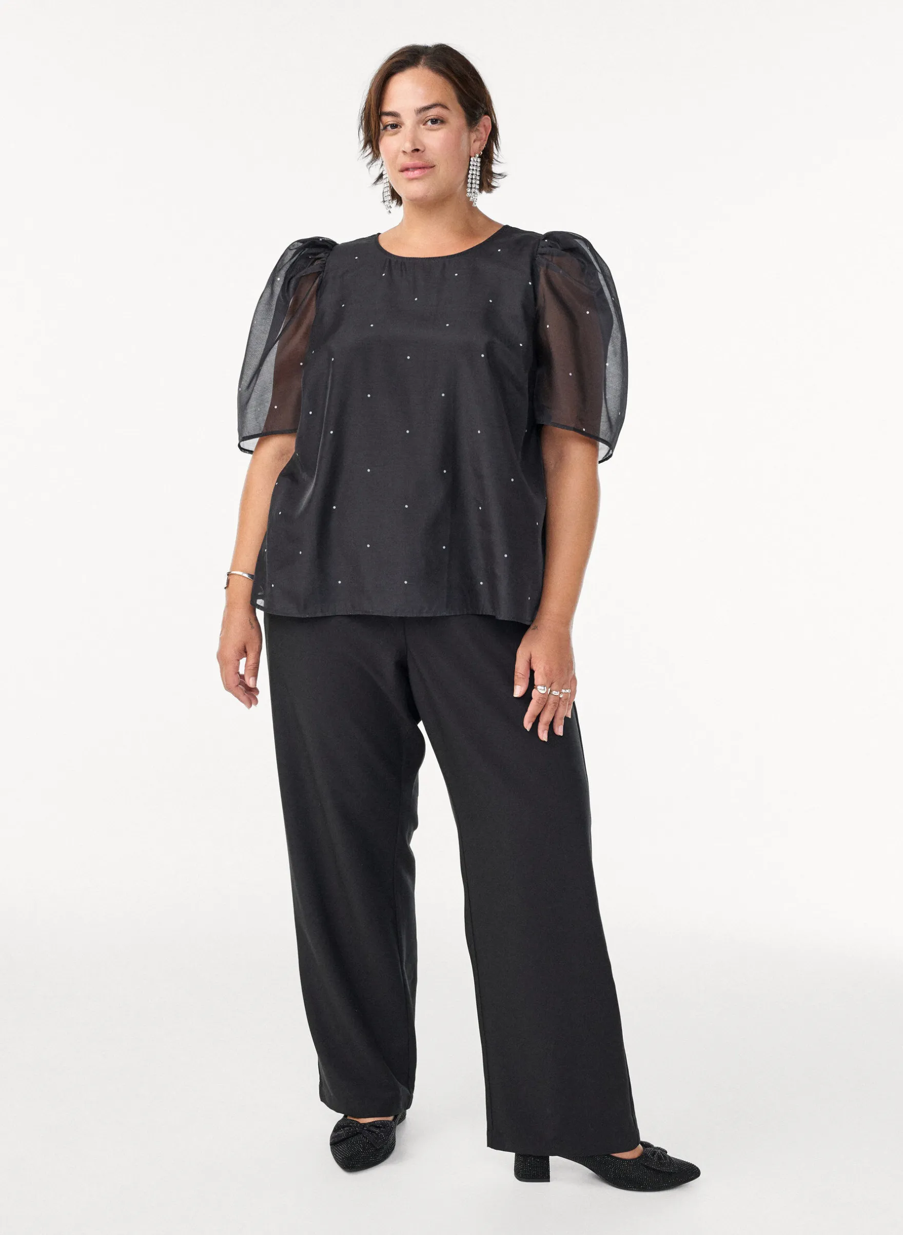 Partybluse in Organza-Optik mit Punkten