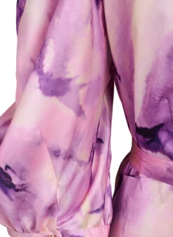 Partykleid mit kurzen Ärmeln und Bindegürtel