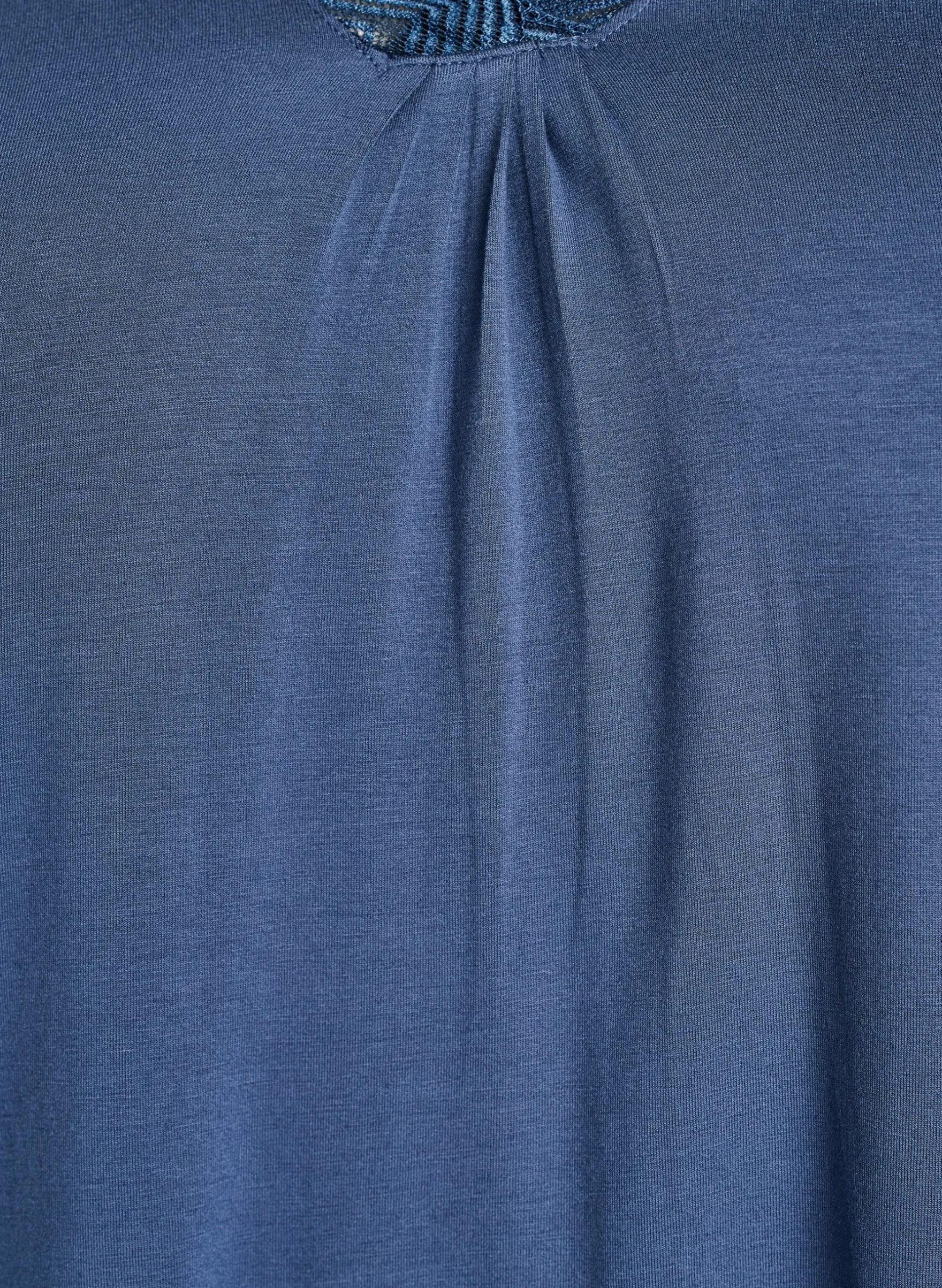 Pyjamaoberteil aus Viskose mit Spitzendetails und 3/4-Ärmeln