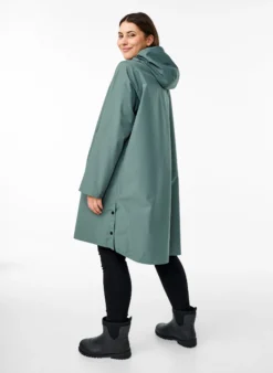 Regenjacke mit Taschen und Kapuze