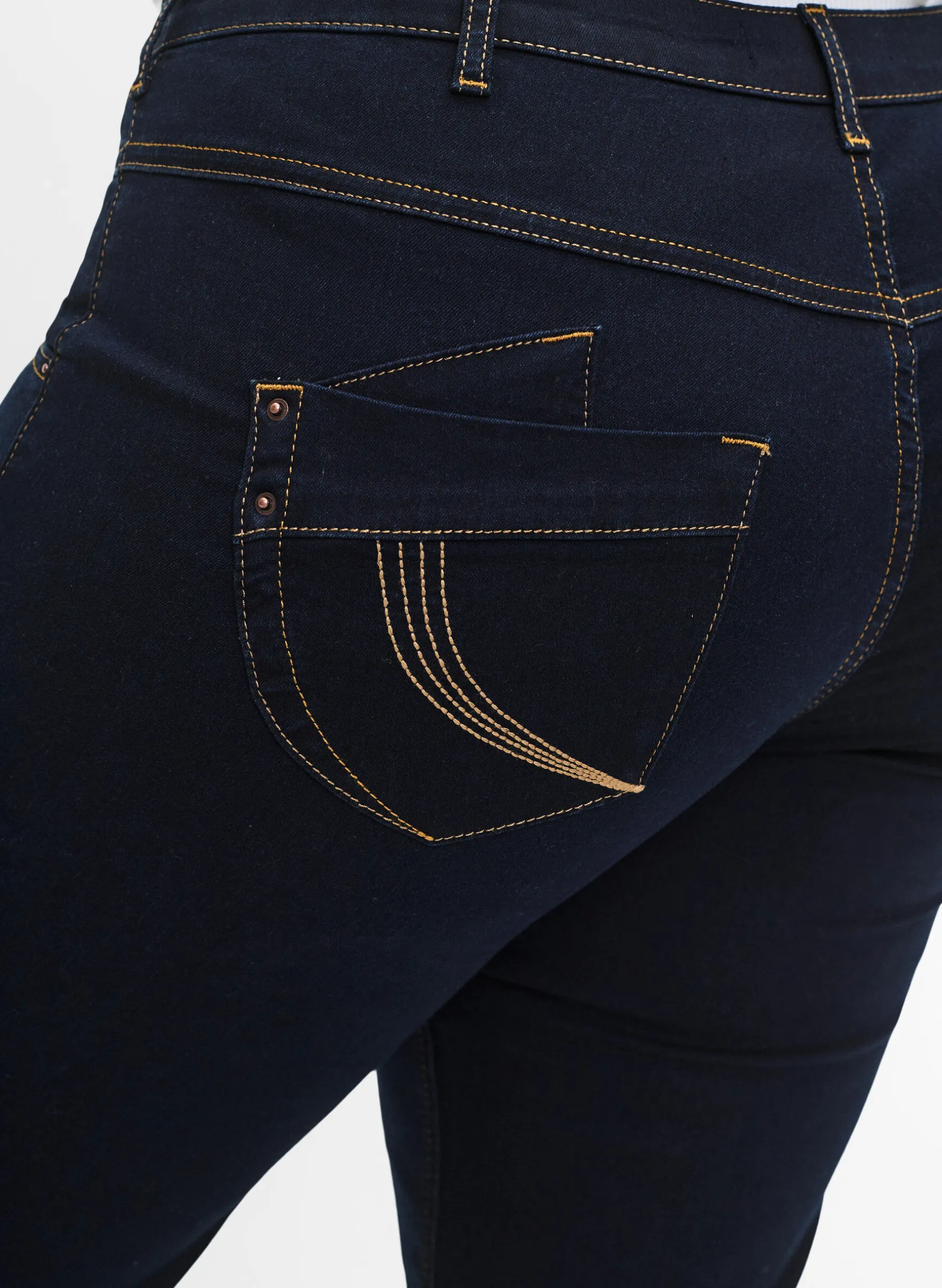 Regular Fit Gemma Jeans mit hoher Taille