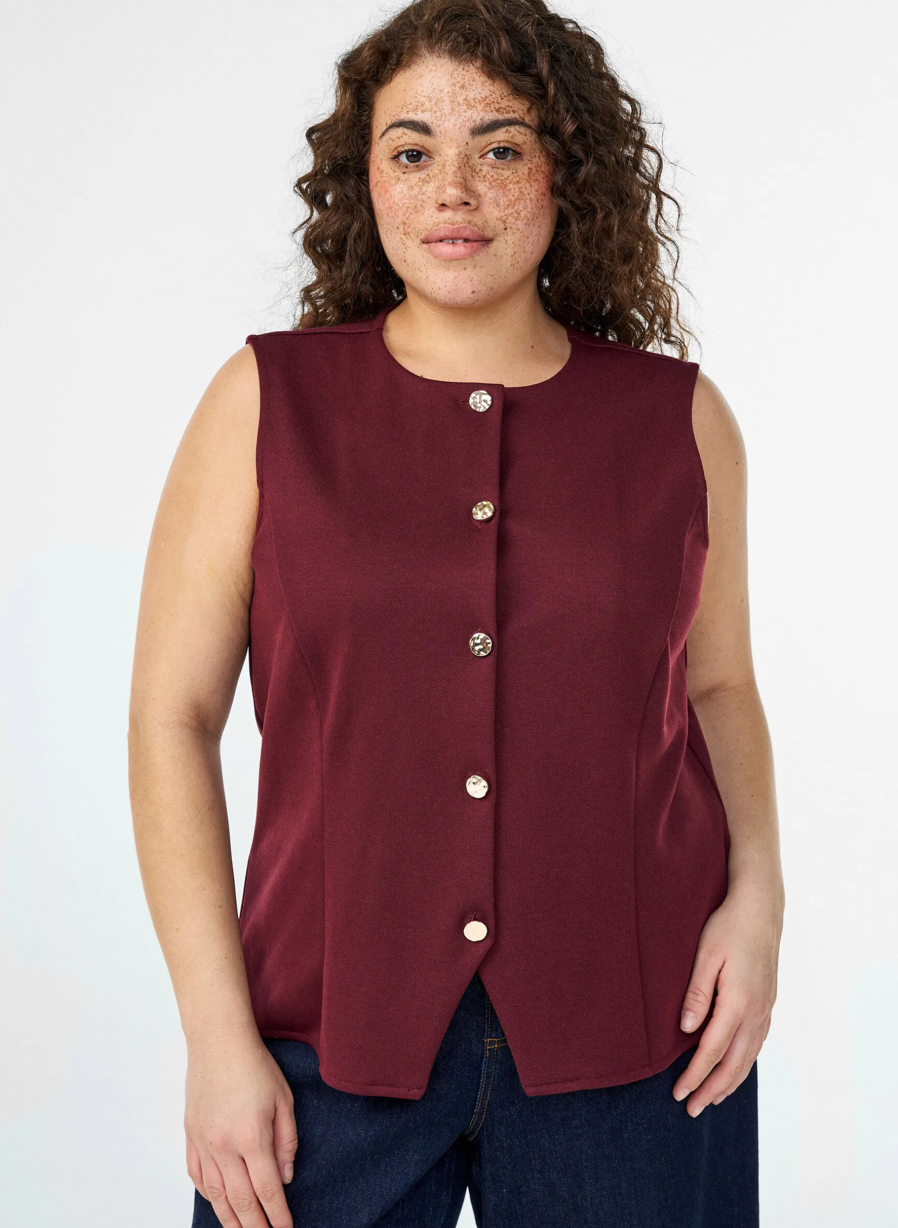 Ärmellose Bluse mit Zierknöpfen