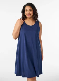 Ärmelloses Kleid in A-Linie