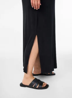 Ärmelloses Kleid in A-Linie