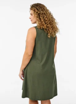 Ärmelloses Kleid in A-Linie