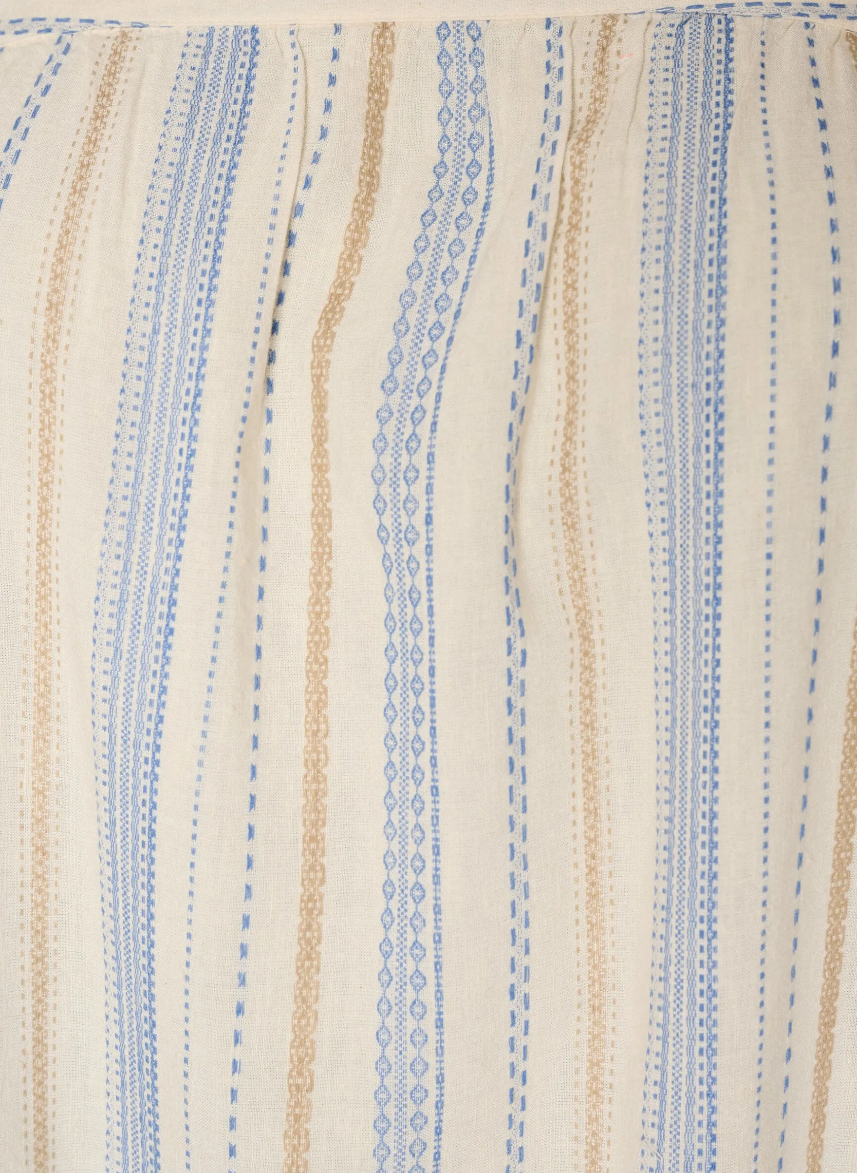 Ärmelloses Sommerkleid mit Webmuster