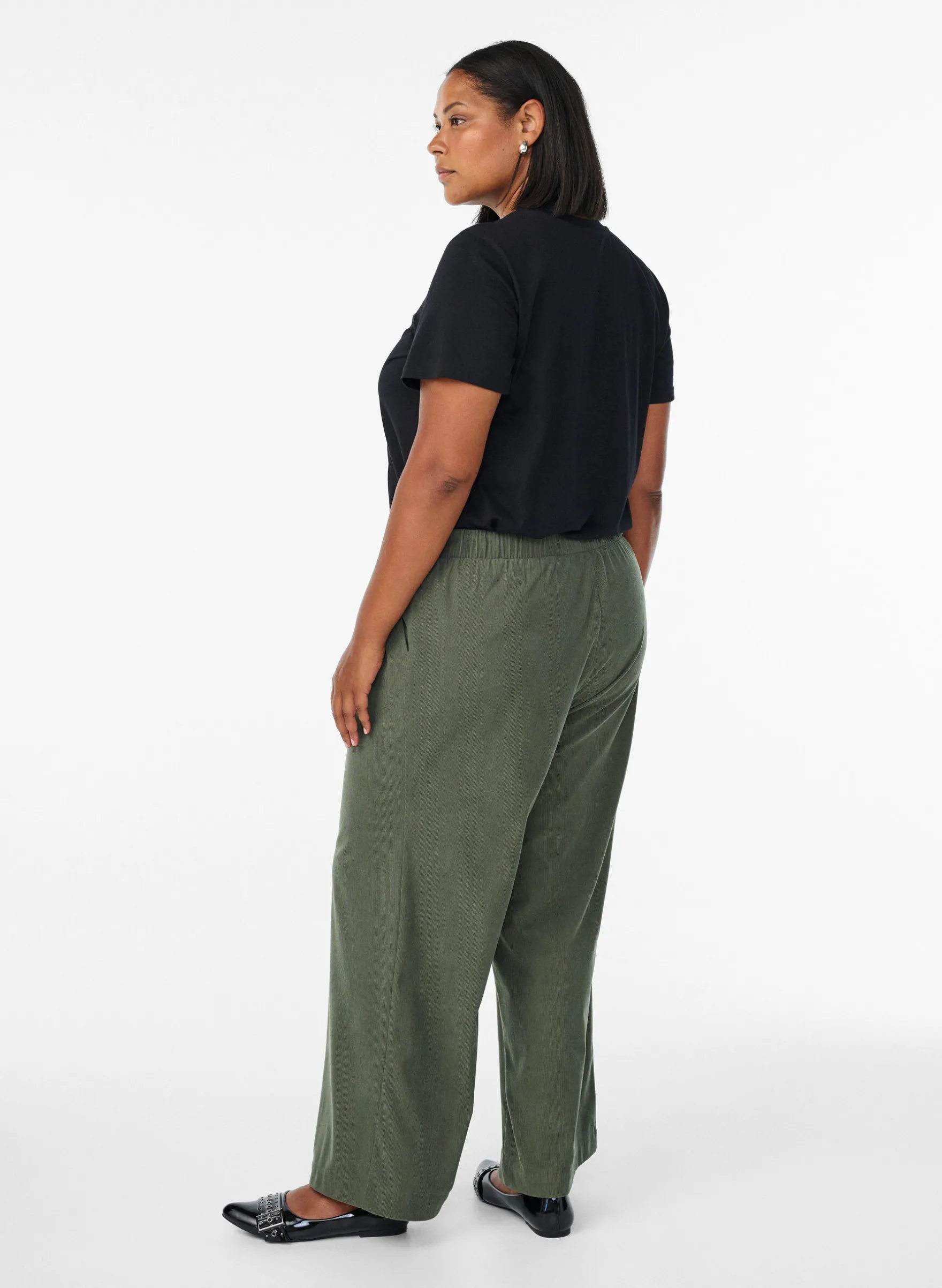 Samthose aus Samt mit weitem Bein