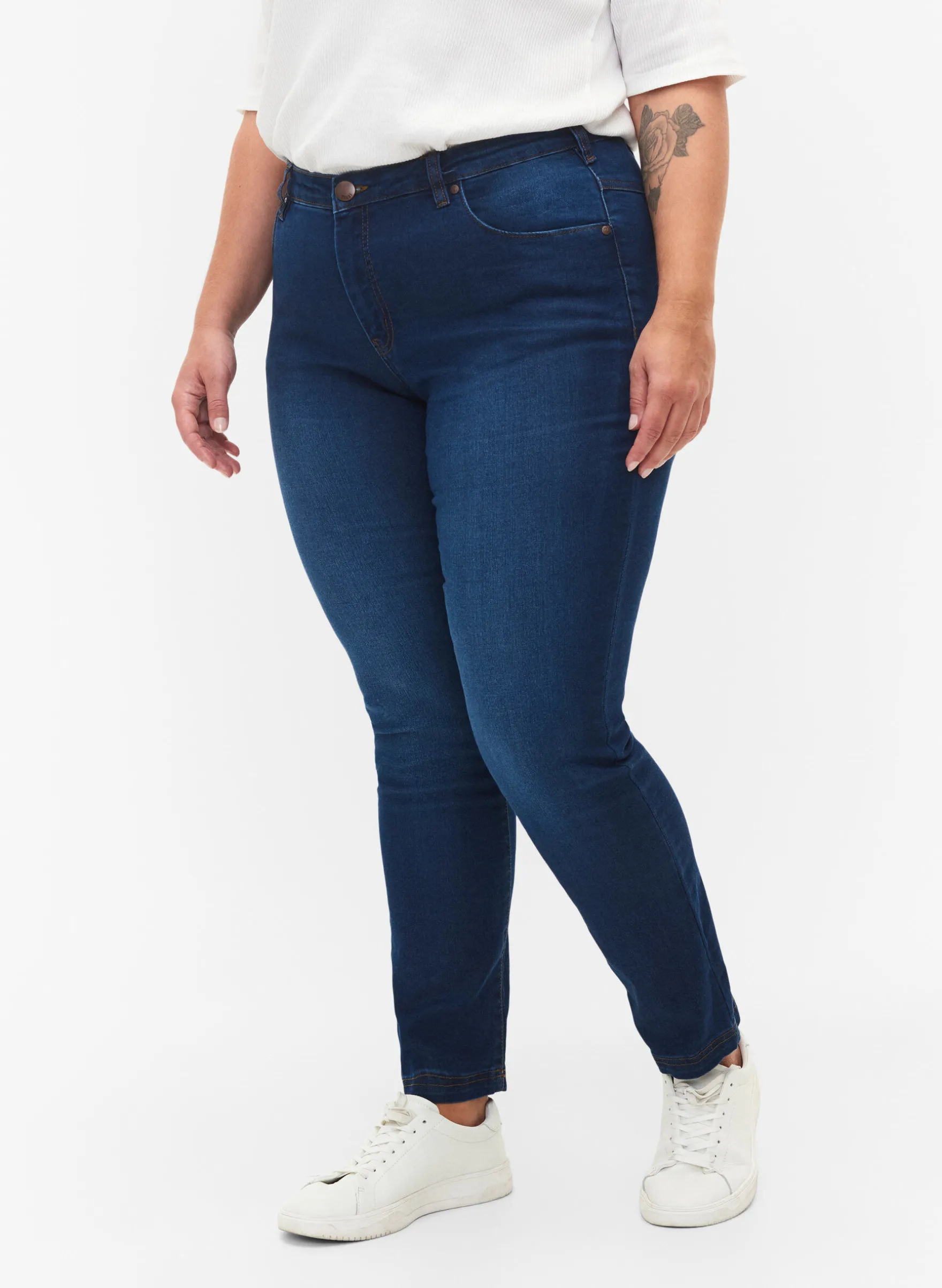 Schmale Passform Emily Jeans mit normaler Taille
