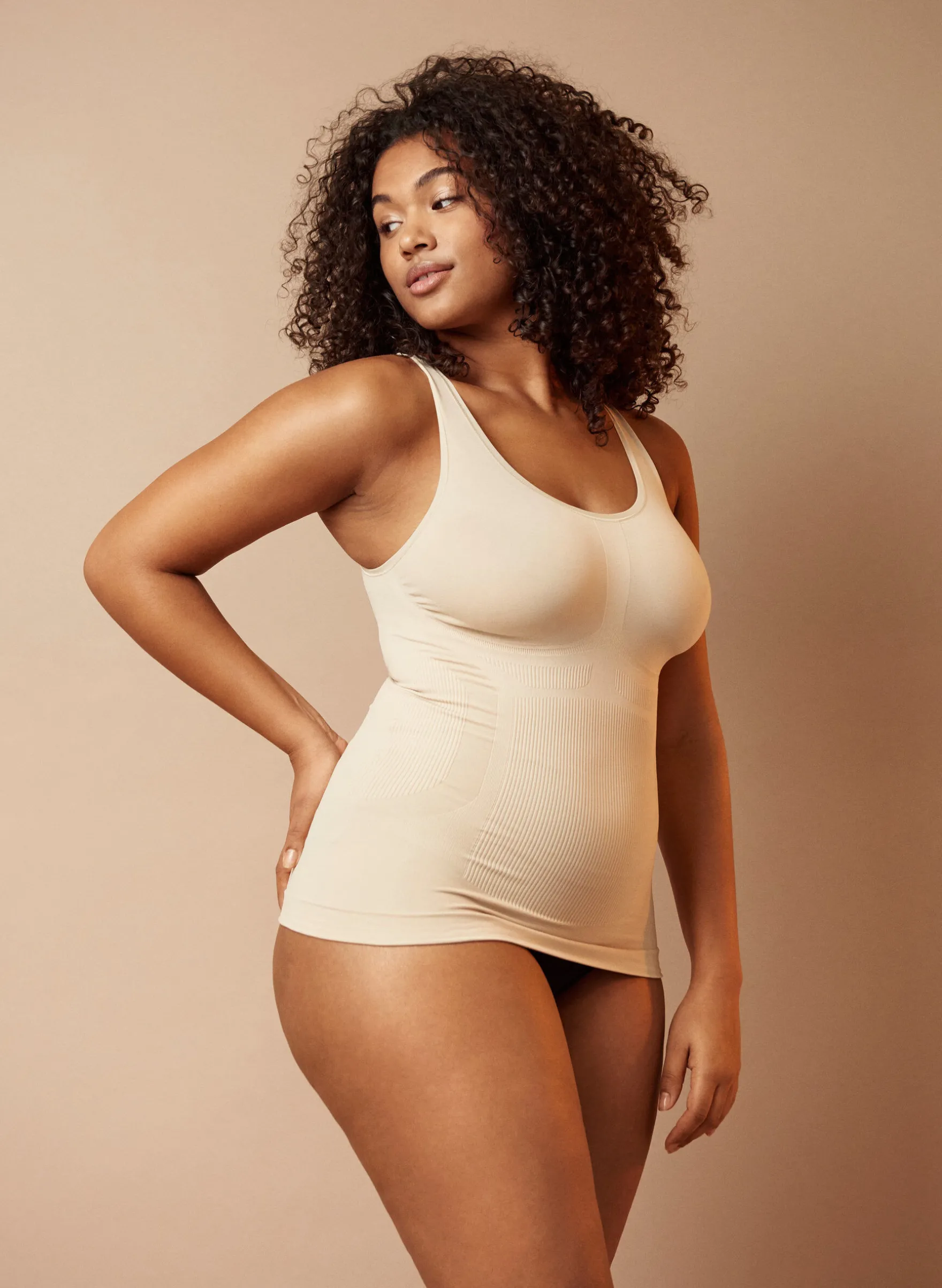 Shapewear Top mit breiten Trägern