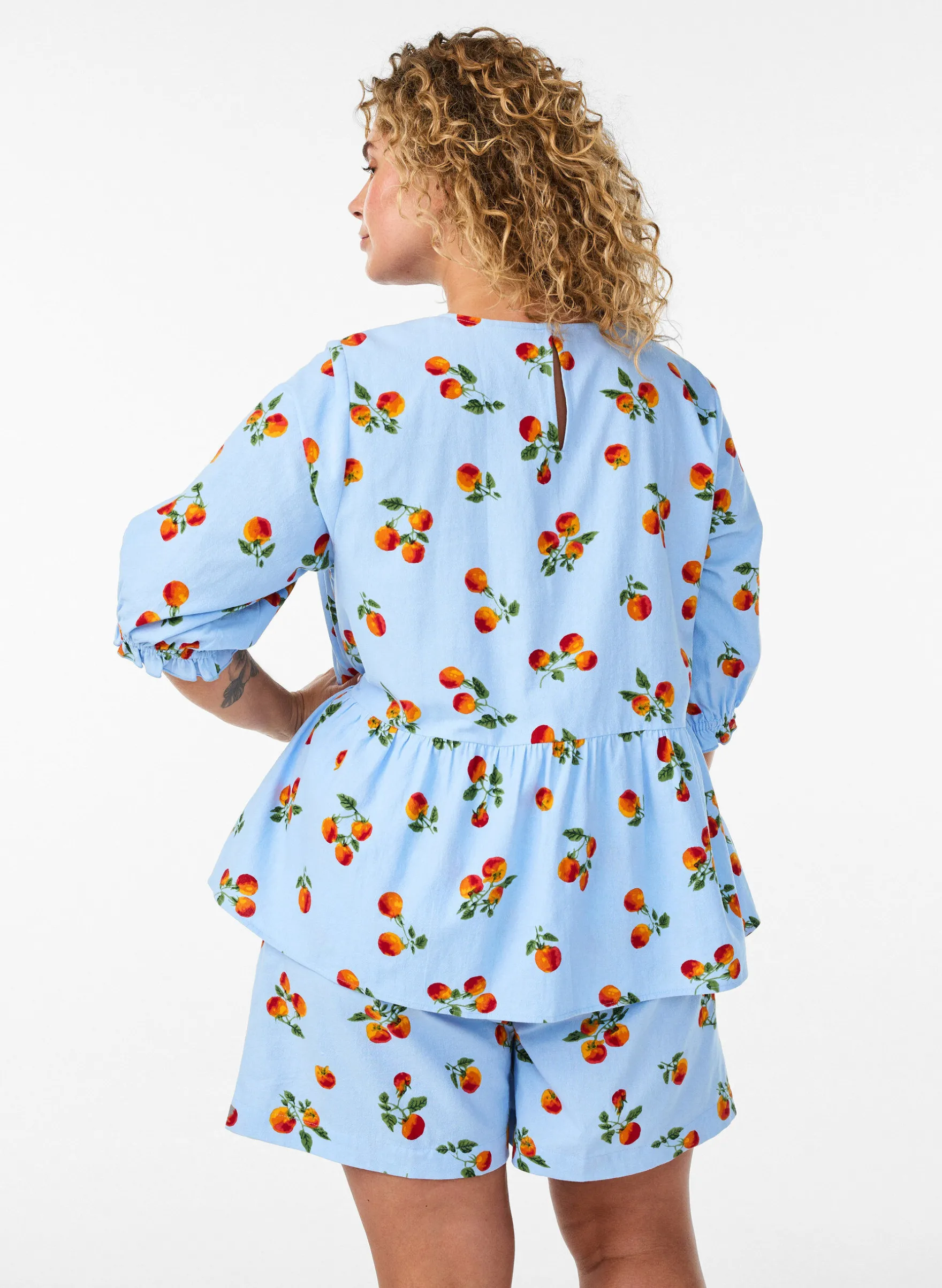 Shorts aus Baumwolle mit Tomaten-Print und hoher Taille
