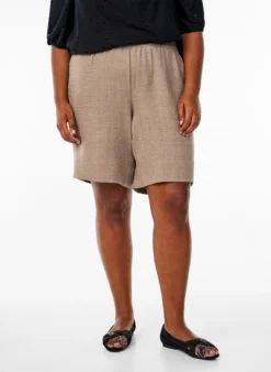 Shorts mit Taschen und hoher Taille