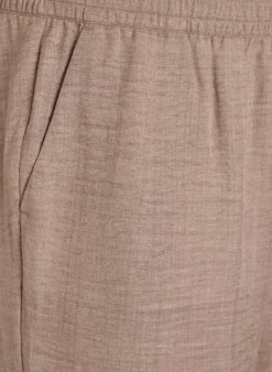 Shorts mit Taschen und hoher Taille