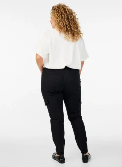Slim fit Hose mit Cargotaschen