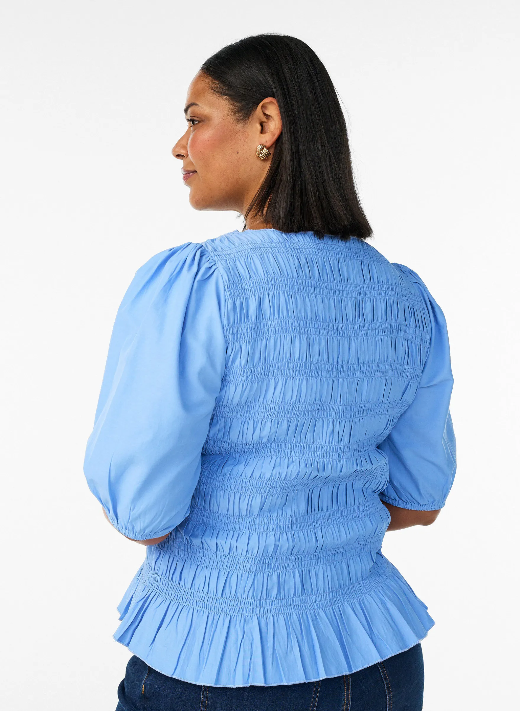 Smockbluse mit Rüschensaum und U-Boot-Ausschnitt