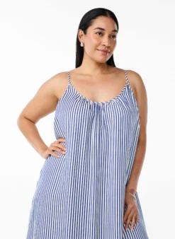Sommerkleid mit Streifen und A-Linie