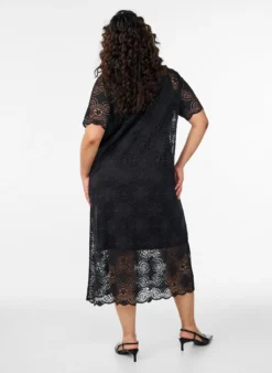 Spitzen-Midikleid mit 1/2-Ärmeln