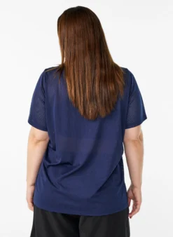 Sportliches T-Shirt aus Mesh mit Frontprint