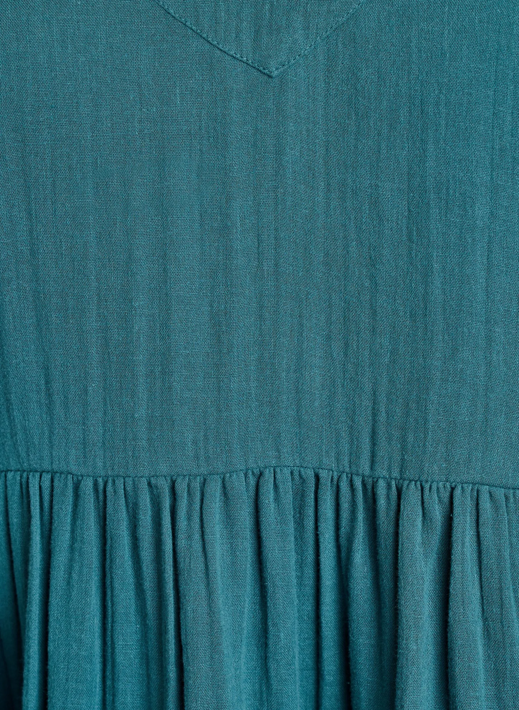 Strandkleid aus Baumwolle mit schmalen Trägern