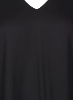 Strandkleid aus Viskose mit Schulterdetail