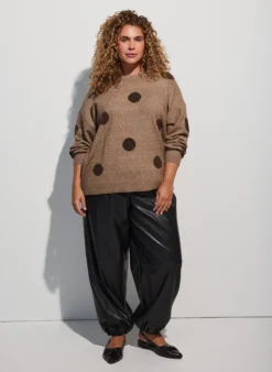 Strickbluse mit gepunktetem Muster