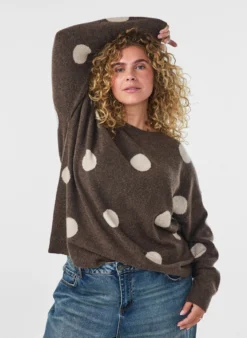 Strickbluse mit gepunktetem Muster