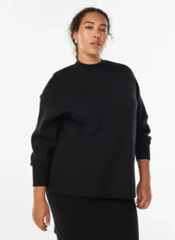 Strickbluse mit hohem Kragen