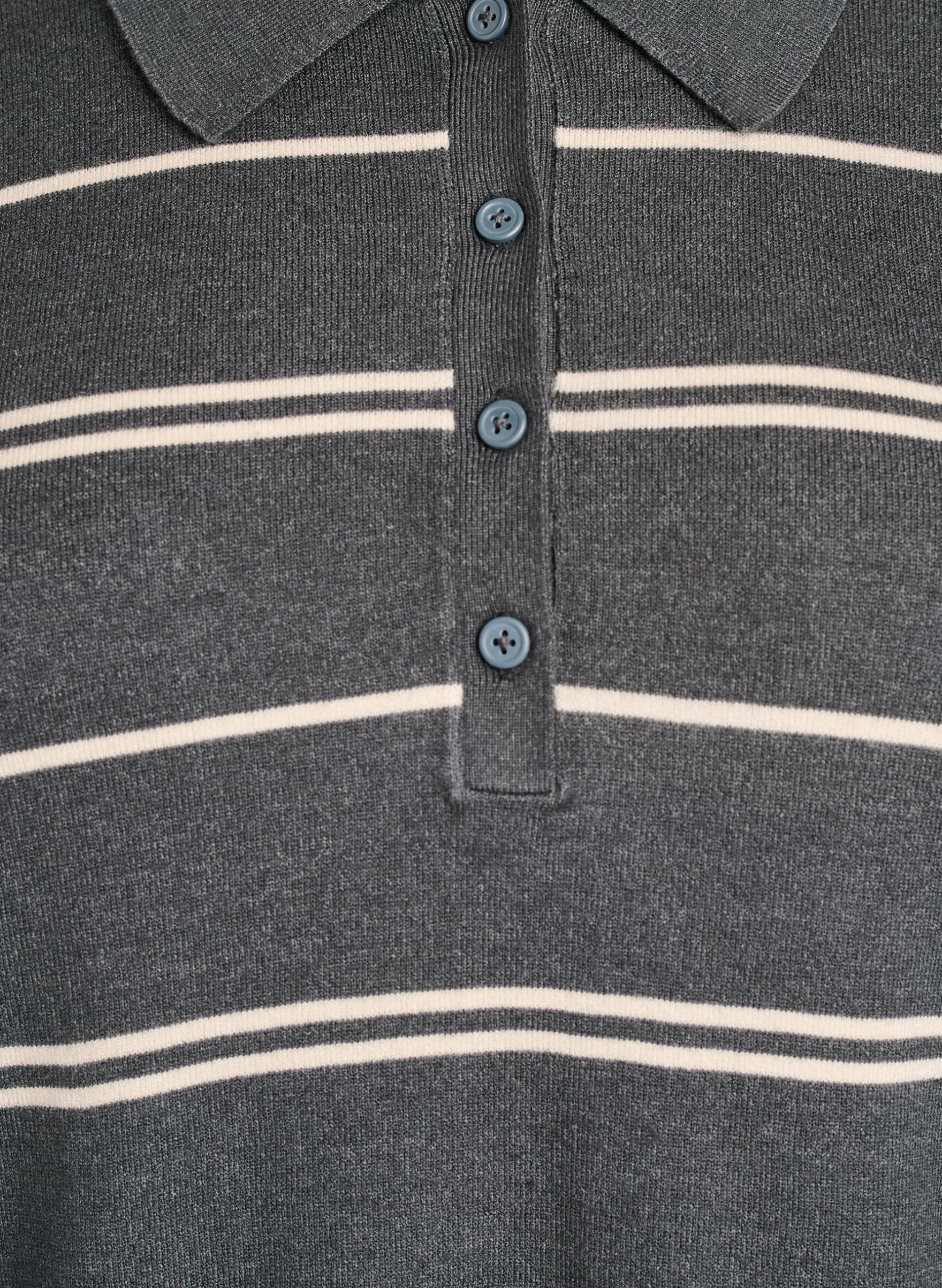Strickbluse mit Kragen