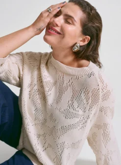 Strickbluse mit Lochmuster und 3/4-Ärmeln