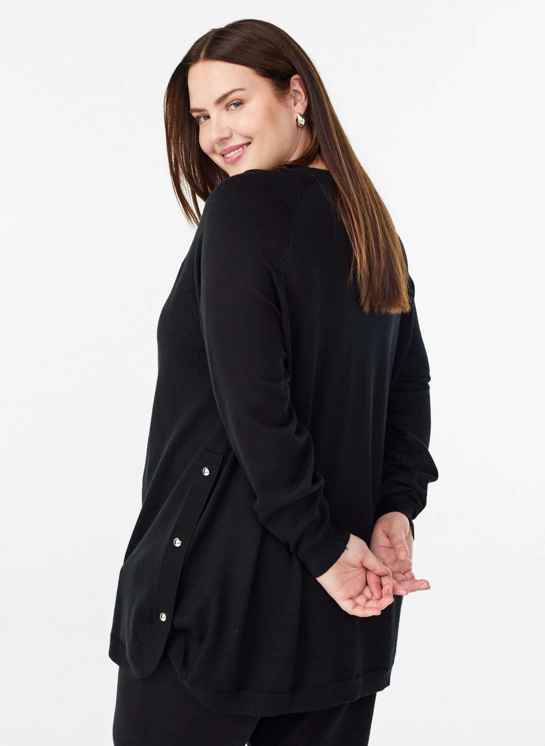 Strickbluse mit seitlichen Knöpfen