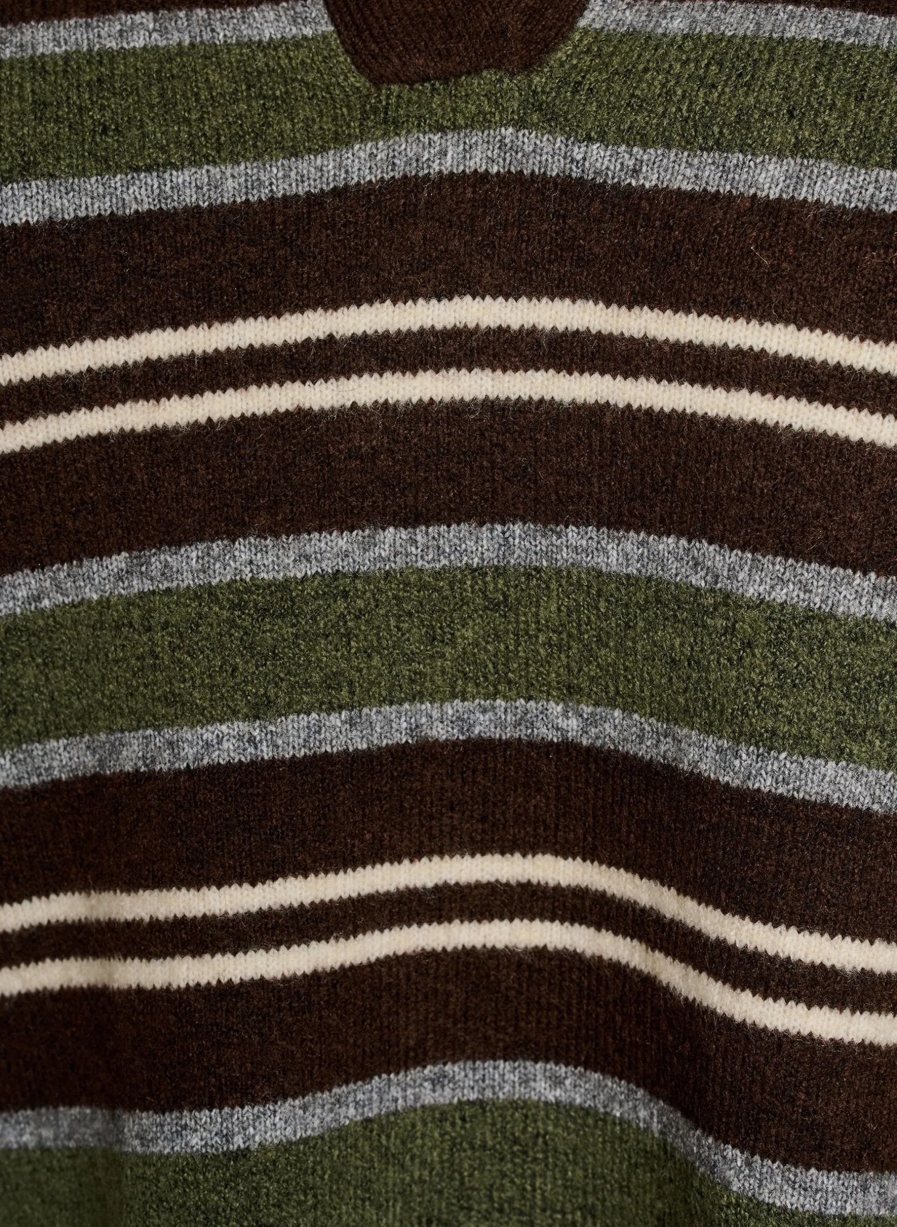 Strickbluse mit Streifen und Polokragen