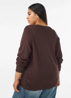 Strickjacke mit Herz-Lochstickerei