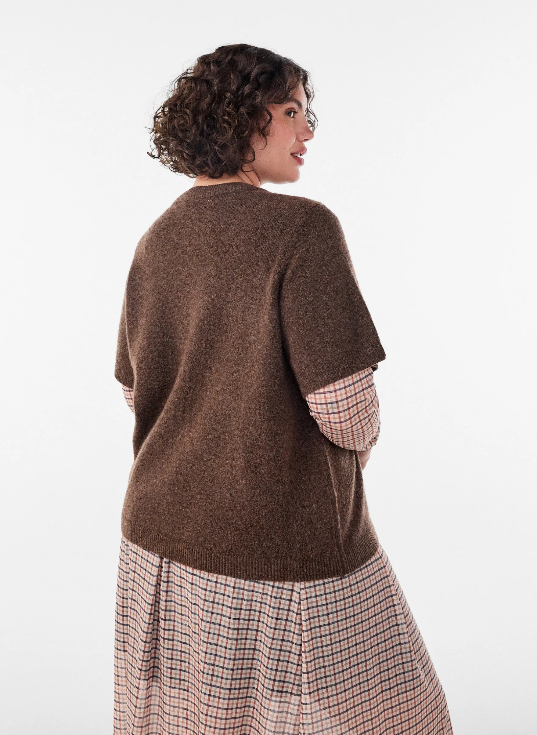Strickjacke mit kurzen Ärmeln
