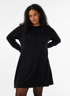 Strickkleid aus Baumwoll-Viskose-Mischung