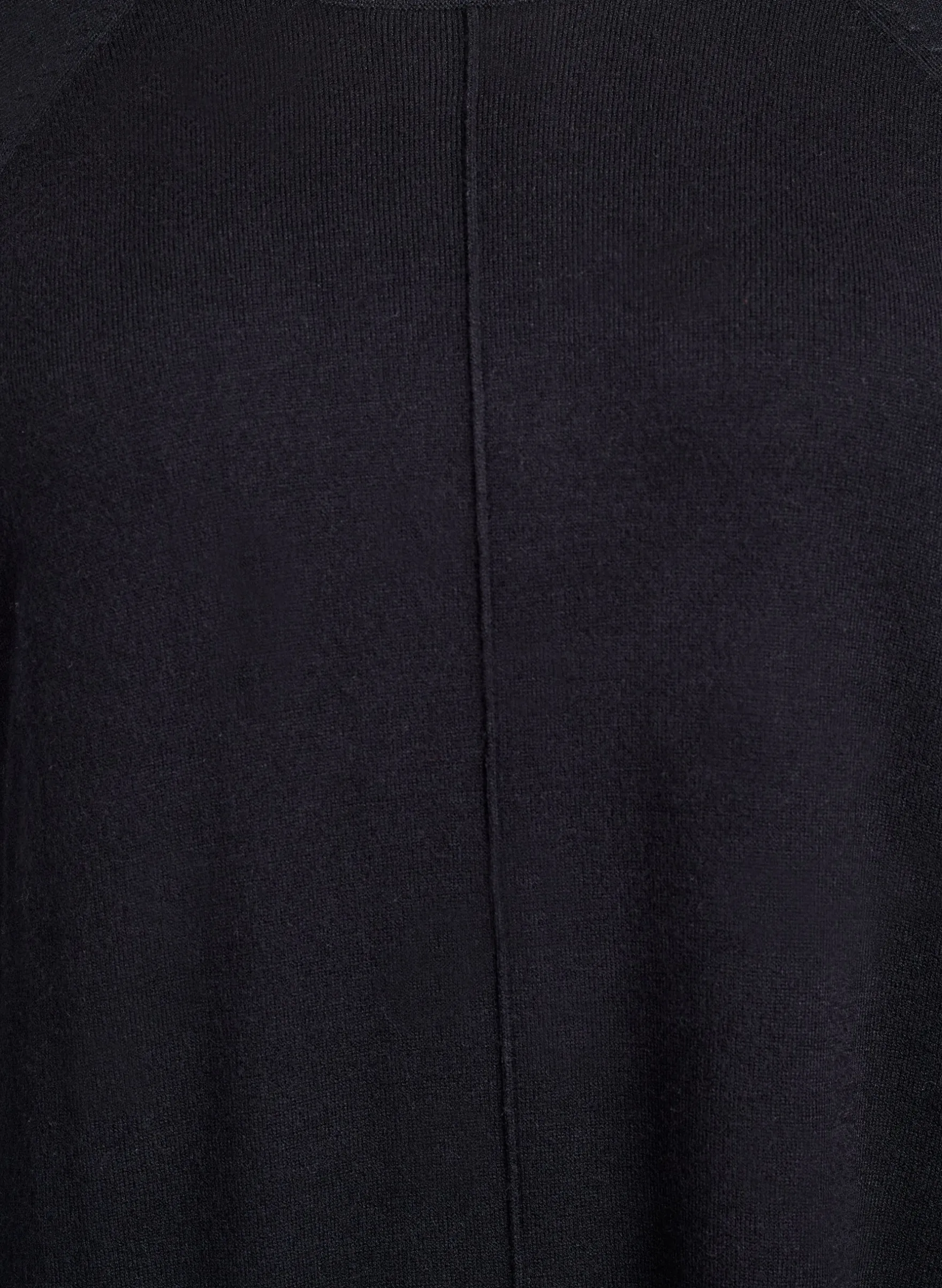 Strickkleid mit Raglanärmeln und Mittelnaht