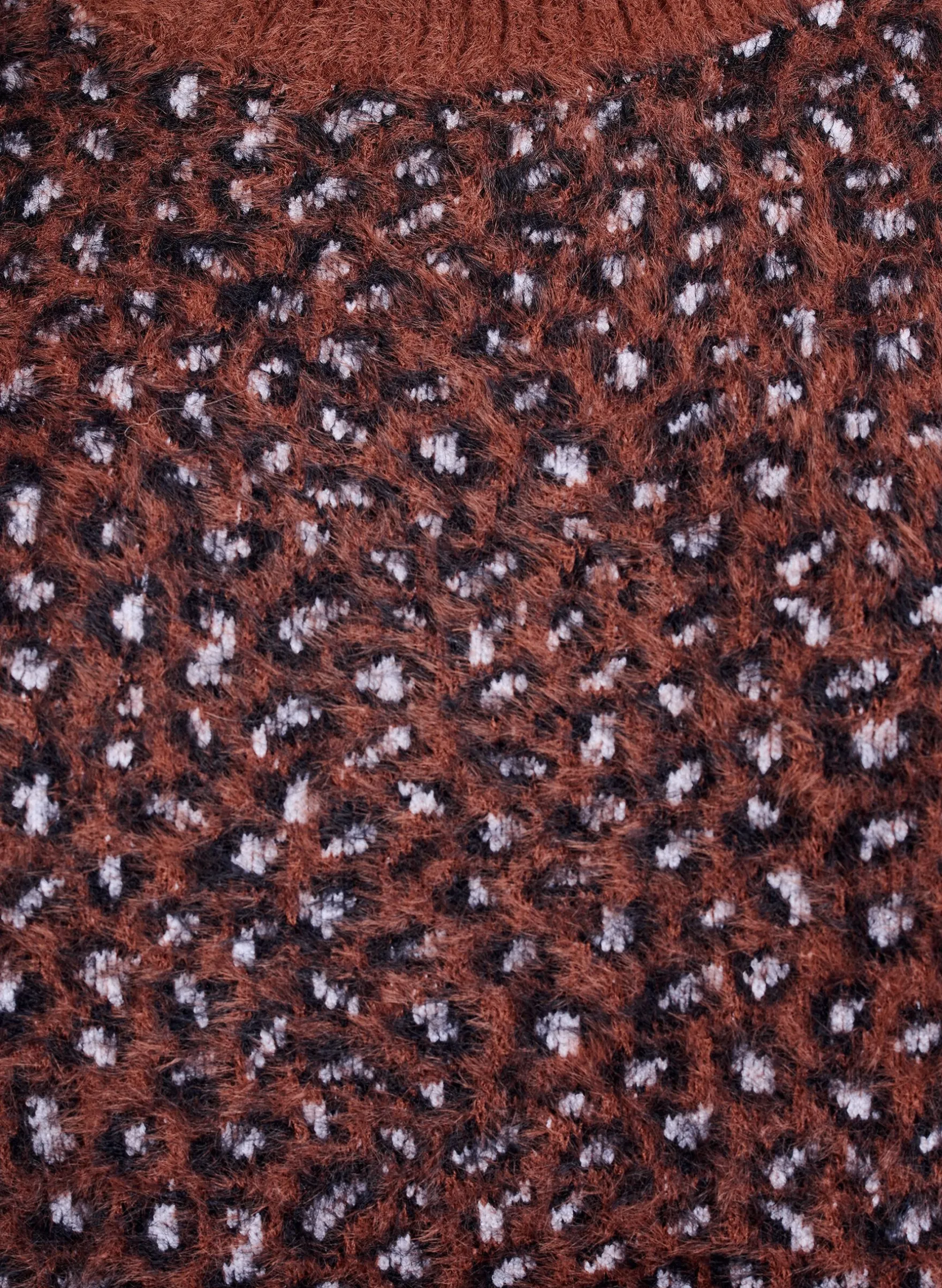 Strickpullover mit Animalprint und flauschigem Finish