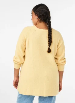 Strickpullover mit diagonalem Muster und Raglanärmeln