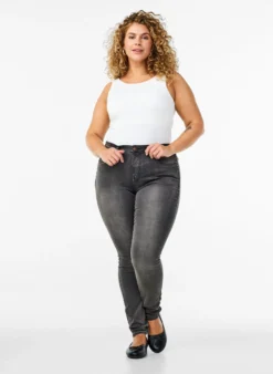 Super Slim Amy Jeans mit hoher Taille